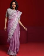 Women Embroidered Saree with Scalloped Border - Image 3