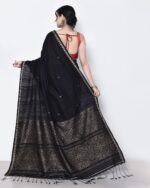 Women Traditional Saree - Image 4