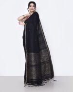 Women Traditional Saree - Image 3