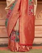 Women Traditional Saree - Image 5