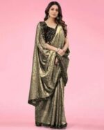 Women Leaf Print Saree with Contrast Border - Image 2